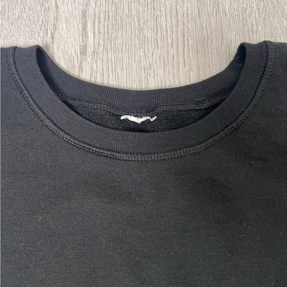 Black Sweater - Picture 2 of 2